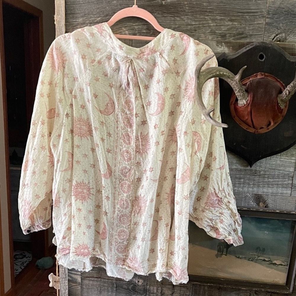 Magnolia Pearl Blockprint Naadja Soleil Celestial Blouse - Picture 2 of 5